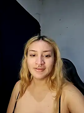 Snapshot of sadnessgyall chatting on February 2, 2025, 6:47 am sadnessgyall online show from February 2, 2025, 6:47 am