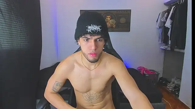 Snapshot of daddy_jhons chatting on November 4, 2025, 4:55 pm daddy jhons online show from November 4, 2025, 4:55 pm