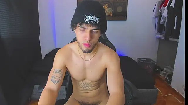 Snapshot of daddy_jhons chatting on November 5, 2025, 6:11 pm daddy jhons online show from November 5, 2025, 6:11 pm