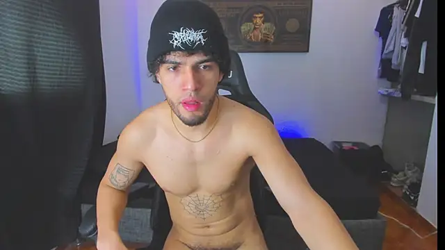 Snapshot of daddy_jhons chatting on November 8, 2025, 4:43 pm daddy jhons online show from November 8, 2025, 4:43 pm