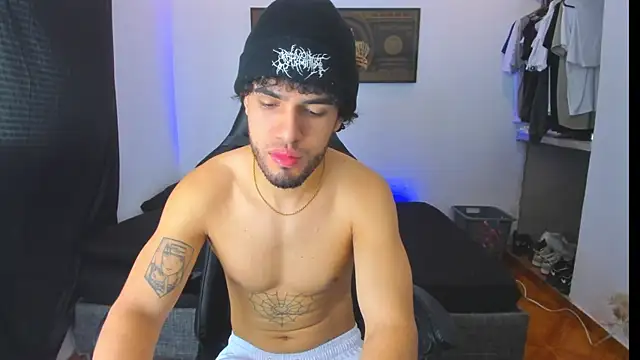 Snapshot of daddy_jhons chatting on October 11, 2025, 4:52 pm daddy jhons online show from October 11, 2025, 4:52 pm