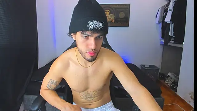 Snapshot of daddy_jhons chatting on October 10, 2025, 5:36 pm daddy jhons online show from October 10, 2025, 5:36 pm