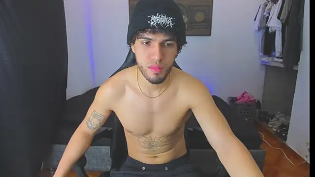 Snapshot of daddy_jhons chatting on October 16, 2025, 5:32 pm daddy jhons online show from October 16, 2025, 5:32 pm