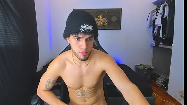 Snapshot of daddy_jhons chatting on October 7, 2025, 5:58 pm daddy jhons online show from October 7, 2025, 5:58 pm