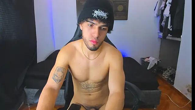 Snapshot of daddy_jhons chatting on October 8, 2025, 4:51 pm daddy jhons online show from October 8, 2025, 4:51 pm