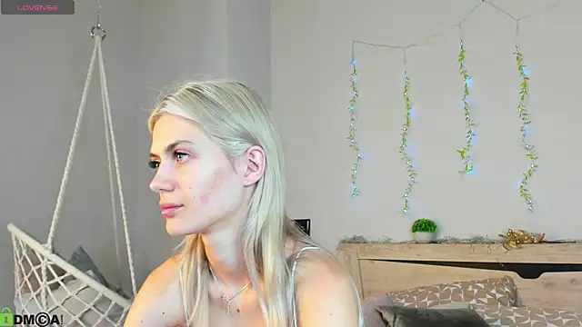 Cherry Price online show from July 26, 2026, 11:22 pm