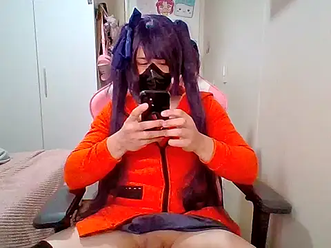 Snapshot of MomoAyase chatting on October 17, 2025, 9:38 pm MomoAyase online show from October 17, 2025, 9:38 pm