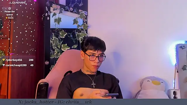 Snapshot of jacks_hotter chatting on January 13, 2026, 9:52 pm jacks hotter online show from January 13, 2026, 9:52 pm