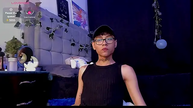 Snapshot of jacks_hotter chatting on February 12, 2025, 2:56 am jacks hotter online show from February 12, 2025, 2:56 am