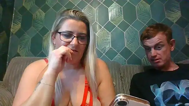 SweetXCandyX online show from December 4, 2025, 6:51 pm