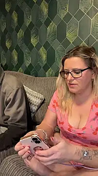 SweetXCandyX online show from January 9, 2026, 7:10 pm