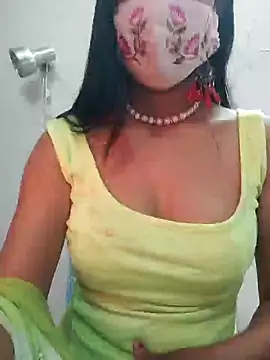 Snapshot of The_brutegodddess chatting on February 2, 2025, 10:56 am The brutegodddess online show from February 2, 2025, 10:56 am