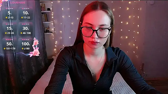 Miya Mark online show from January 28, 2025, 12:22 pm