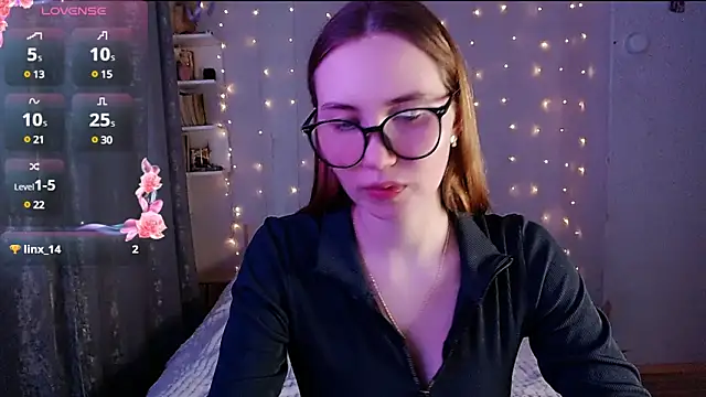 Miya Mark online show from March 4, 2025, 2:32 pm