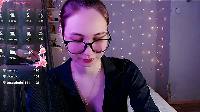 Miya Mark online show from March 7, 2025, 5:28 pm