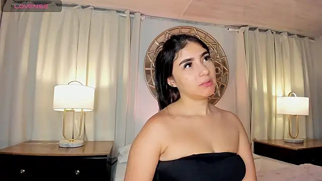 Belliinda 21 online show from June 12, 2026, 7:11 pm