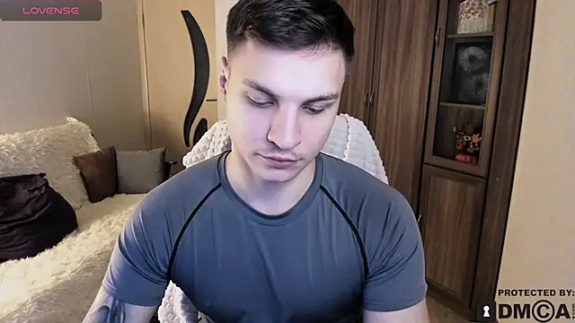 handsome guy01 online show from October 22, 2025, 4:45 am