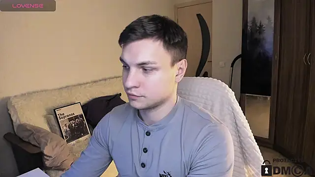 handsome guy01 online show from October 12, 2025, 7:04 pm