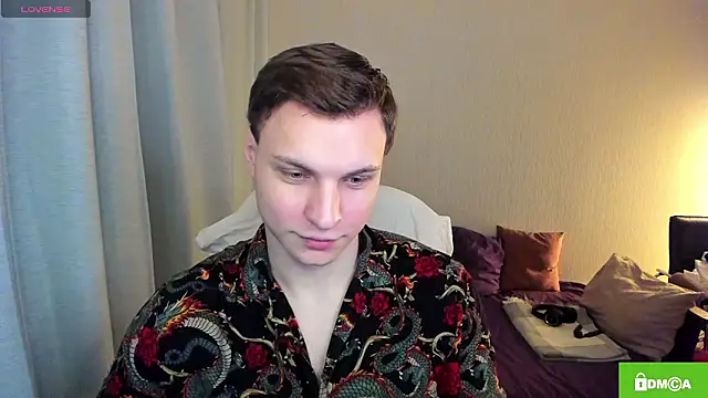 Snapshot of handsome_guy01 chatting on March 20, 2026, 4:13 am handsome guy01 online show from March 20, 2026, 4:13 am