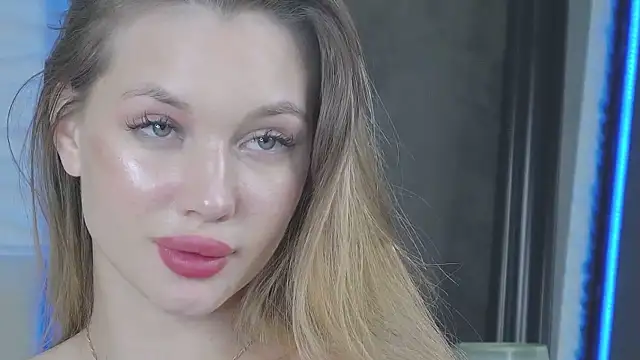 ViolaFlirt online show from February 10, 2025, 11:04 am