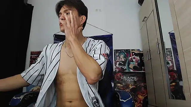 Snapshot of sr_jaeger chatting on October 28, 2025, 3:22 pm sr jaeger online show from October 28, 2025, 3:22 pm