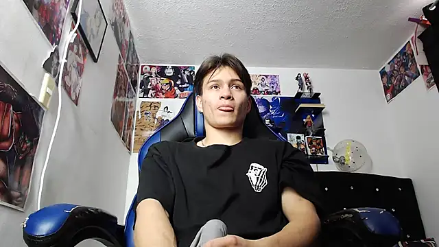 Snapshot of sr_jaeger chatting on October 15, 2025, 1:08 pm sr jaeger online show from October 15, 2025, 1:08 pm