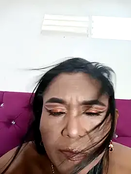 Snapshot of tiffany_Bitch chatting on October 26, 2025, 9:26 pm tiffany Bitch online show from October 26, 2025, 9:26 pm