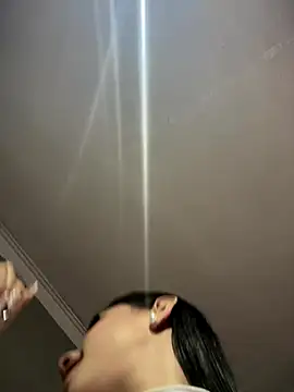 Snapshot of Praga_Pink chatting on October 12, 2025, 2:13 am Praga Pink online show from October 12, 2025, 2:13 am