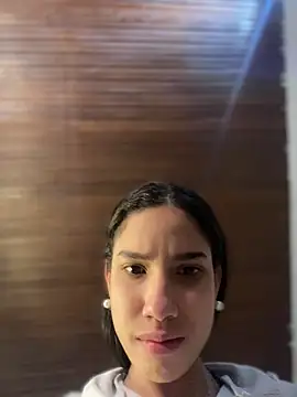 Snapshot of Praga_Pink chatting on October 10, 2025, 4:57 am Praga Pink online show from October 10, 2025, 4:57 am