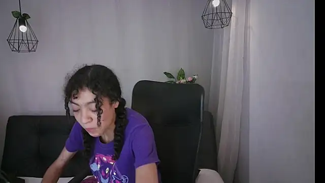 Snapshot of Aurora_ath chatting on January 10, 2025, 4:01 am Aurora ath online show from January 10, 2025, 4:01 am