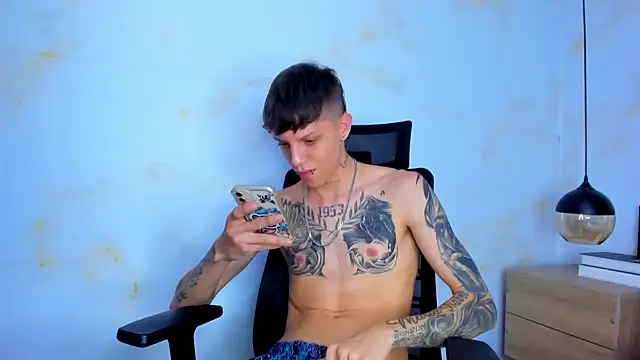 Adam hard  online show from January 21, 2025, 10:30 pm