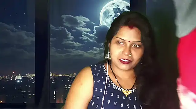mamoni91 online show from March 7, 2025, 4:33 pm