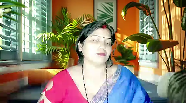 mamoni91 online show from February 24, 2025, 5:20 pm