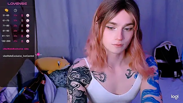 Alice Hells online show from May 5, 2026, 4:32 pm