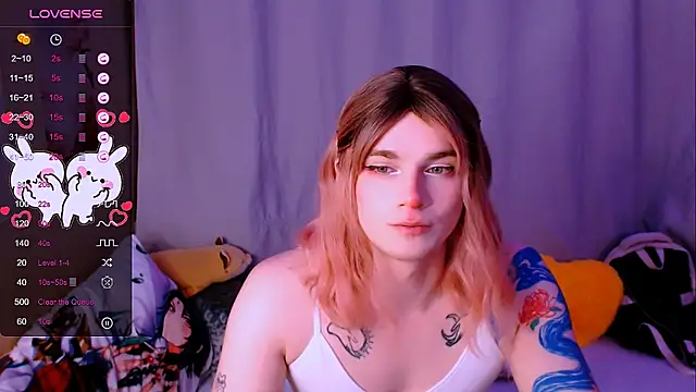 Alice Hells online show from November 27, 2025, 1:44 pm