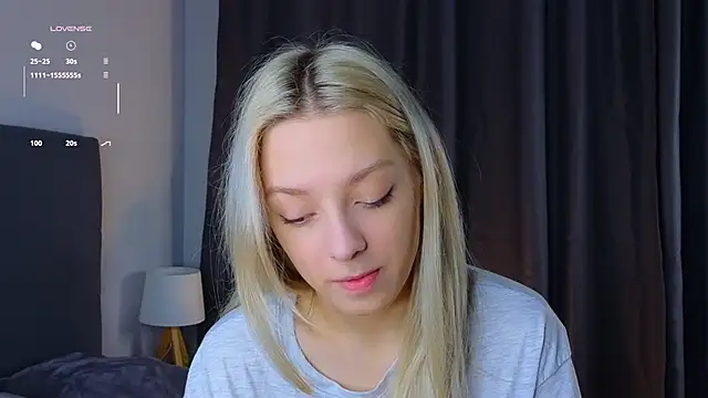 Snapshot of EngelFugler chatting on September 21, 2025, 11:04 am EngelFugler online show from September 21, 2025, 11:04 am