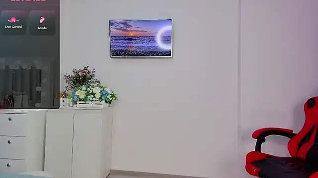 Snapshot of honey_yani chatting on February 17, 2025, 5:36 am honey yani online show from February 17, 2025, 5:36 am