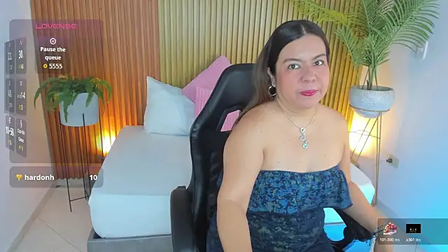 Snapshot of nahia_13 chatting on July 28, 2026, 12:23 pm nahia 13 online show from July 28, 2026, 12:23 pm