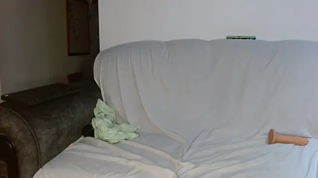 Snapshot of Vanessa_Aniston chatting on November 7, 2025, 6:51 am Vanessa Aniston online show from November 7, 2025, 6:51 am