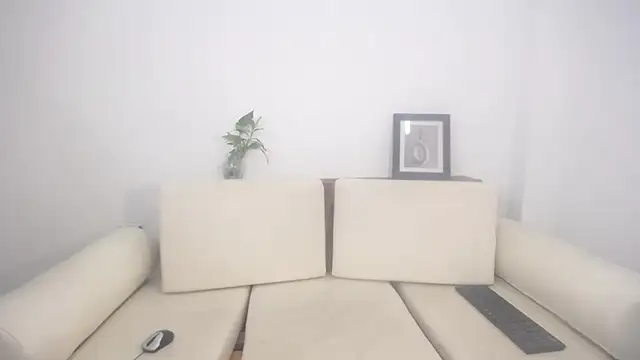 zahhysims online show from March 21, 2025, 3:46 pm
