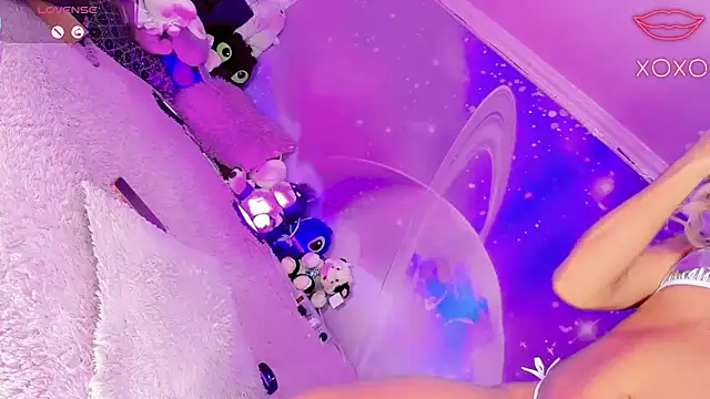 Thalia girl21 online show from March 20, 2026, 11:28 pm