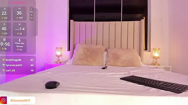 Snapshot of Aliison_Smith chatting on December 14, 2025, 4:18 am Aliison Smith online show from December 14, 2025, 4:18 am