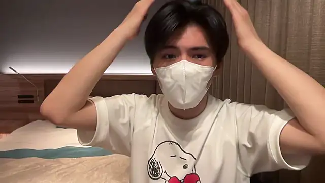 Snapshot of Lio_kun chatting on May 6, 2026, 12:31 pm Lio kun online show from May 6, 2026, 12:31 pm