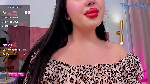 Mayzzie online show from June 27, 2026, 7:20 pm