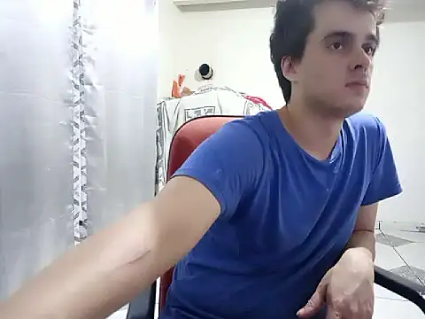 Snapshot of Emanuel_W chatting on February 17, 2026, 11:13 pm Emanuel W online show from February 17, 2026, 11:13 pm