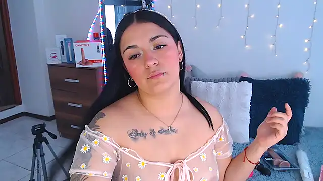 Samanta james19 online show from July 10, 2026, 5:35 pm