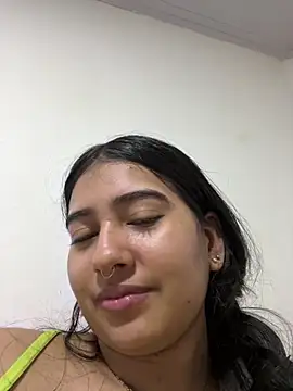 AliceMayer1 online show from March 9, 2025, 4:22 pm