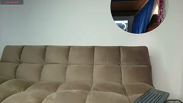 Snapshot of Karolgood3 chatting on May 2, 2026, 6:13 pm Karolgood3 online show from May 2, 2026, 6:13 pm