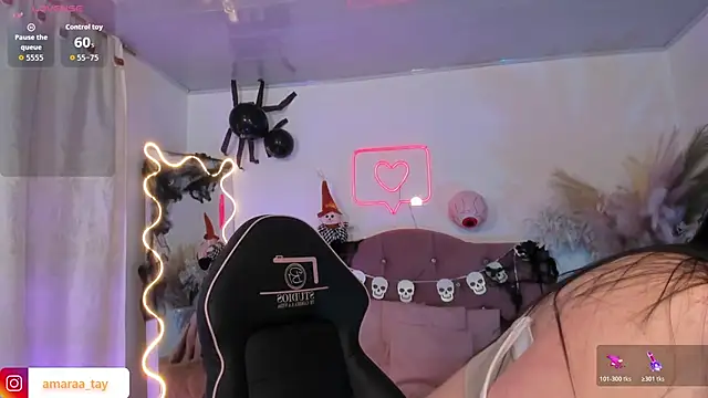 Snapshot of Amara_tay chatting on October 25, 2025, 7:14 pm Amara tay online show from October 25, 2025, 7:14 pm