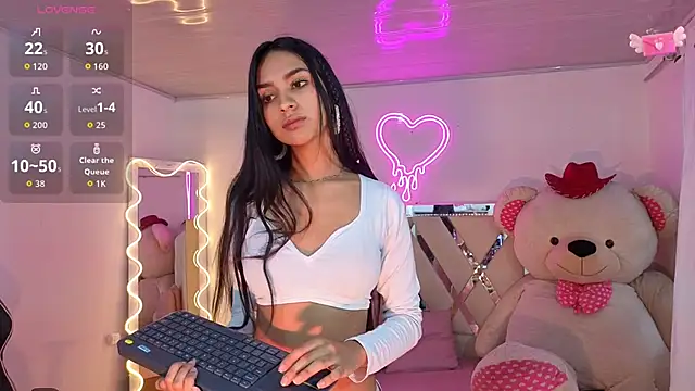 Jazmin tay online show from October 12, 2025, 11:44 am